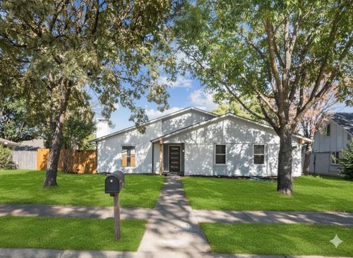 2127 Wheaton Dr, Richardson, TX, 75081-2655 | Card Image