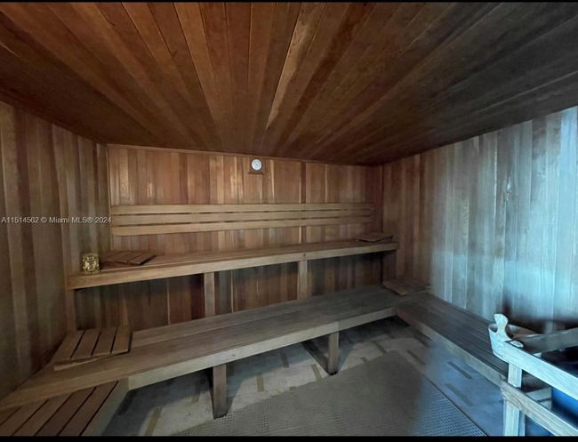 APT-509 - 31 Se 5 Th St, Condo with 1 bedrooms, 1 bathrooms and null parking in Miami FL | Image 19