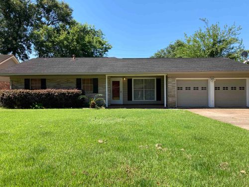 7655 Chelsea Pl, Beaumont, TX, 77706-5709 | Card Image