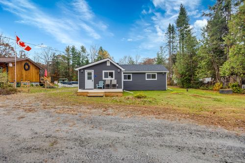 7826 Lake Jospeh Road, Georgian Bay, ON, P0B1K0 | Card Image