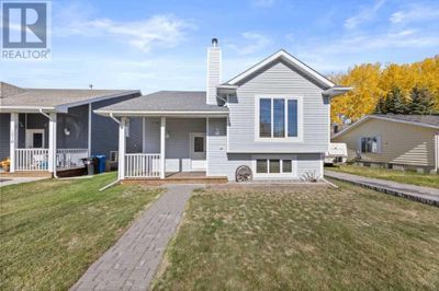 1516 23 Ave, House other with 3 bedrooms, 2 bathrooms and 2 parking in Didsbury AB | Image 1