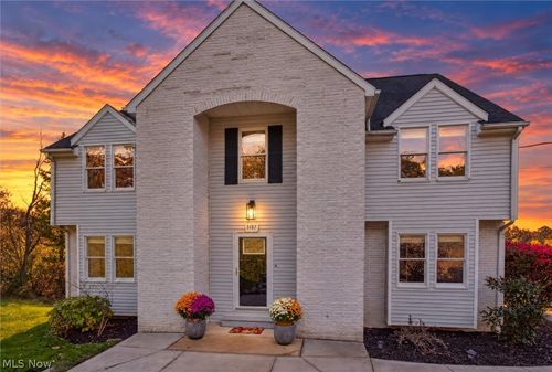 3187 Country Club Dr, Medina, OH, 44256-8781 | Card Image