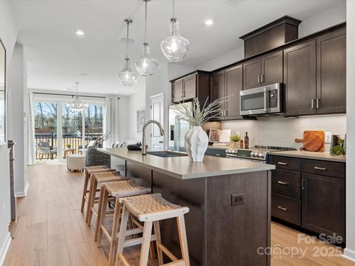 5032 Beirut Dr, Charlotte, NC, 28217-0434 | Card Image