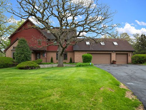 904 Glen Oak Dr, Sleepy Hollow, IL, 60118-2621 | Card Image