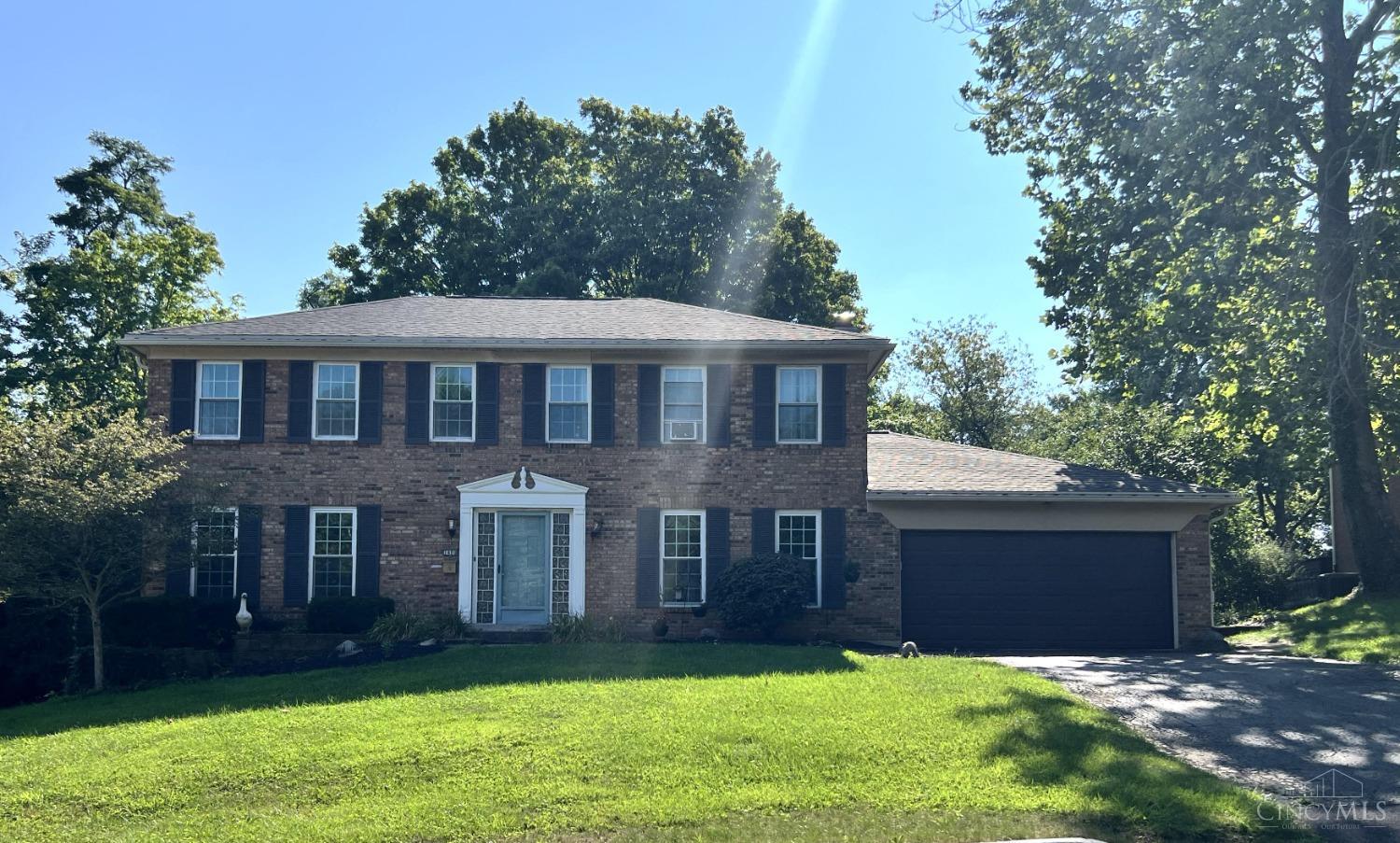Rambling Hills Dr, Cincinnati, OH 45230