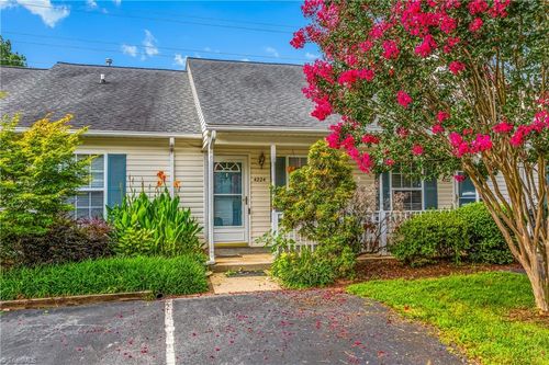 4224 Lake Brandt Rd, Greensboro, NC, 27455-2199 | Card Image