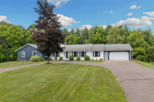 W11418 Goldsmith Rd, Black River Falls, WI, 54615-5708 | Card Image