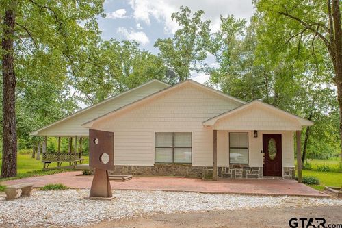 17578 County Road 366, Winona, TX, 75792-5724 | Card Image