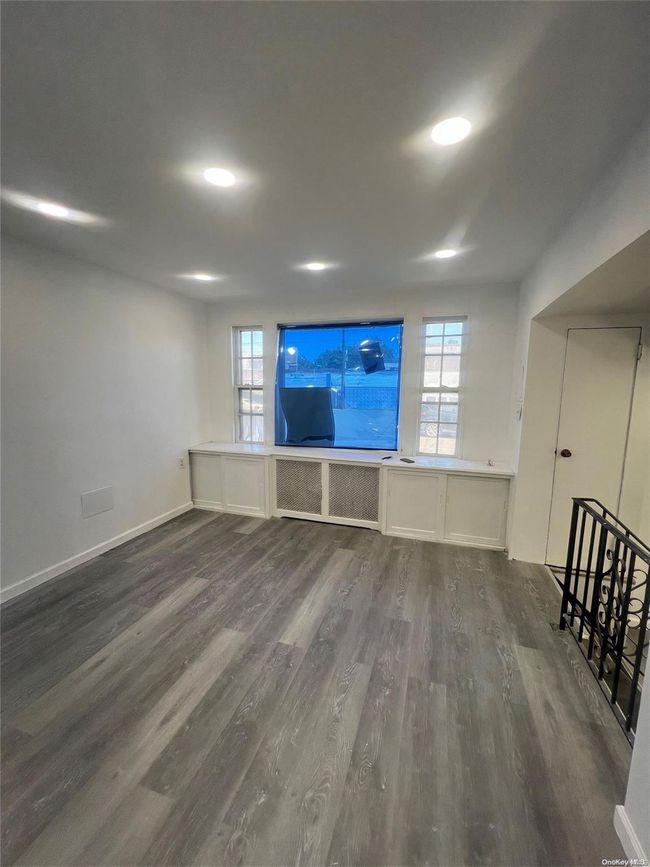 27 W Hawthorne Ave, Home with 0 bedrooms, 0 bathrooms and null parking in Valley Stream NY | Image 5
