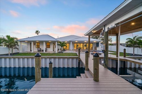 119 Aucila Rd, Cocoa Beach, FL, 32931-2765 | Card Image