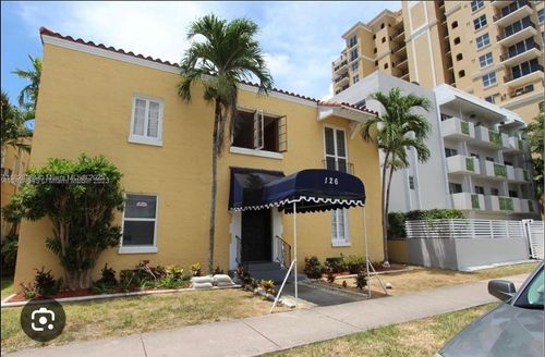 apt-1-126 Mendoza Ave, Coral Gables, FL, 33134-4027 | Card Image
