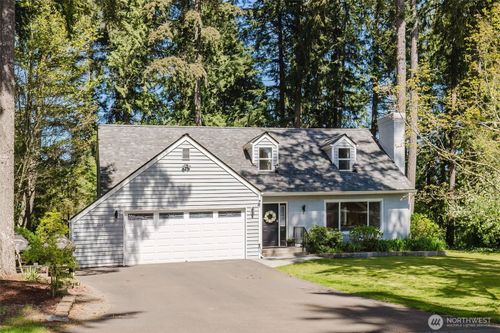 4482 Nw Cascade St, Silverdale, WA, 98383-9231 | Card Image