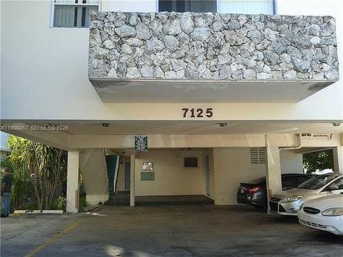 4-7125 Dickens Ave, Miami Beach, FL, 33141-3060 | Card Image
