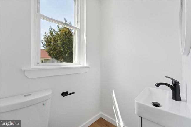 25 N Brown St, Home with 3 bedrooms, 3 bathrooms and null parking in GLOUCESTER CITY NJ | Image 6