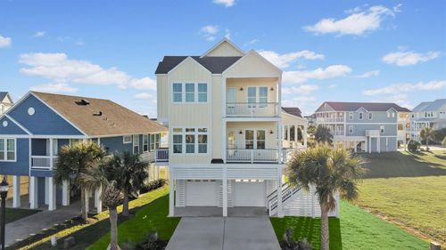 26618 Estuary Dr, Galveston, TX, 77554 | Card Image