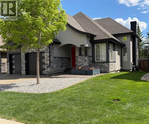 8817 60 Ave, Grande Prairie, AB, T8W0J9 | Card Image
