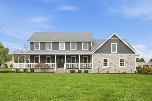 364 Leslie Dr, Wilmington, OH, 45177-8623 | Card Image
