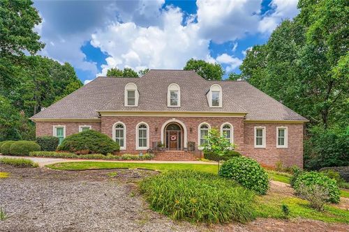 2204 Spencers Way, Stone Mountain, GA, 30087-1247 | Card Image