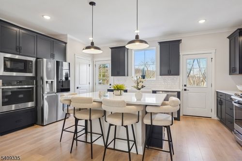 41 Kelly Ln, Wharton, NJ, 07885-2259 | Card Image