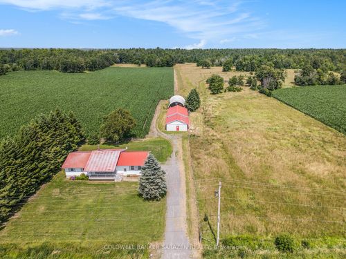 402 Scheel Dr, Mcnab/Braeside, ON, K7S0E1 | Card Image