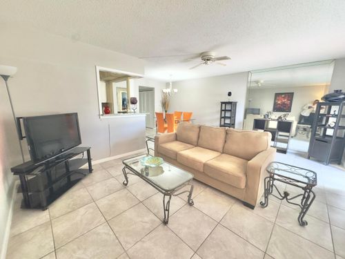 3 Ventnor Dr, Deerfield Beach, FL, 33442 | Card Image
