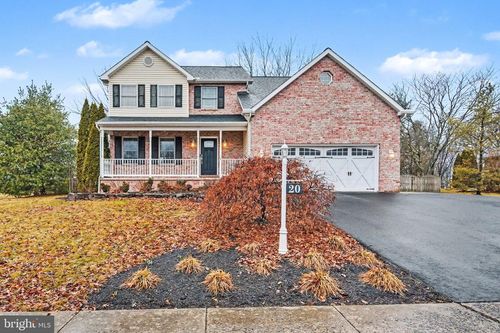 20 Bugle Call Path, Gettysburg, PA, 17325-7892 | Card Image
