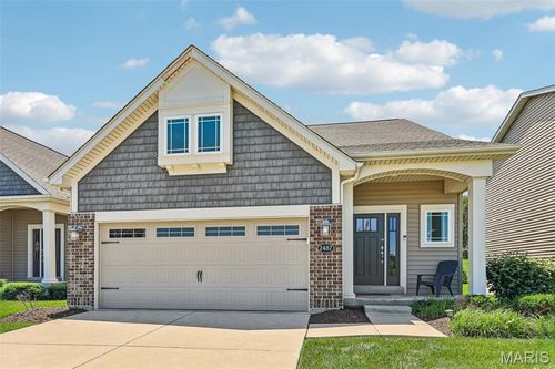 2487 Windswept Farms Dr, Eureka, MO, 63025-4111 | Card Image