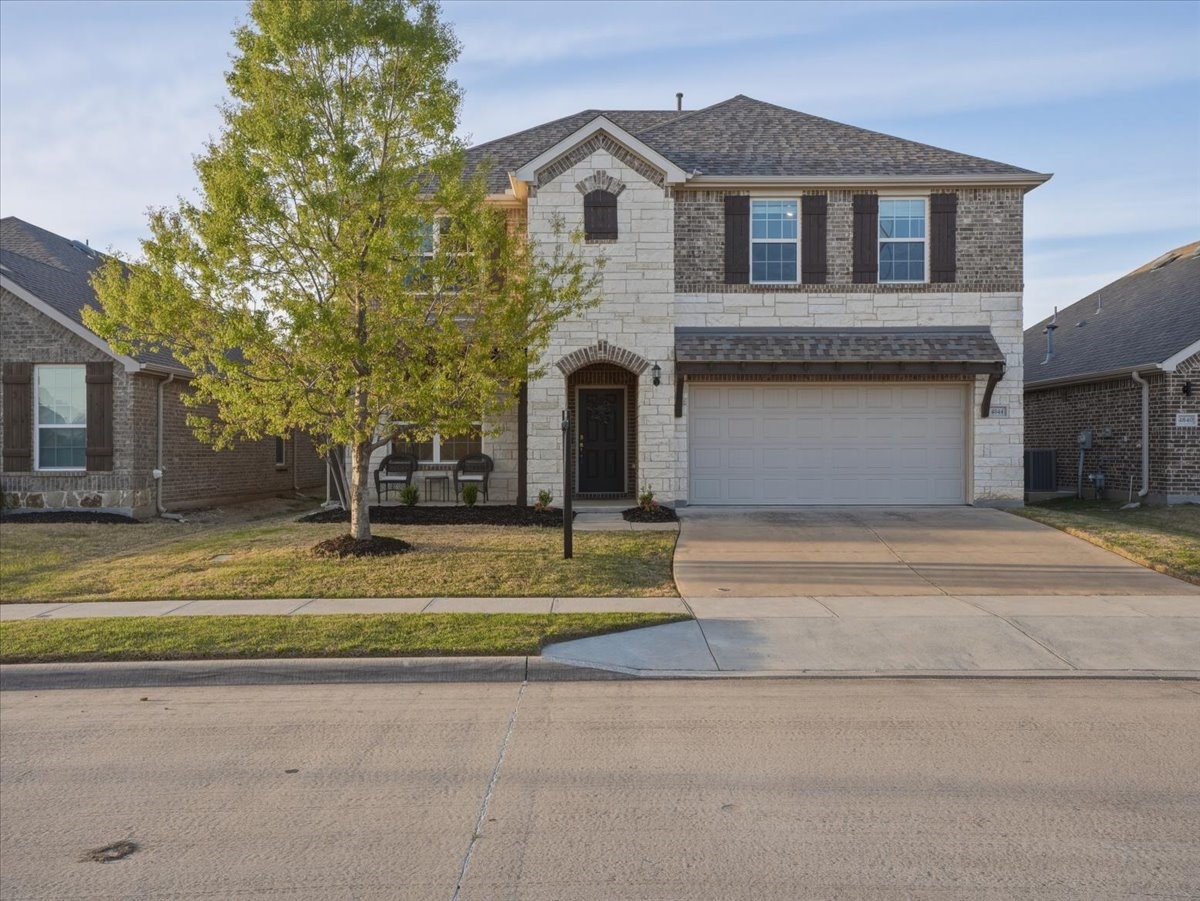 4844 Meadow Falls Dr, For Sale in Fort Worth - eXp Realty
