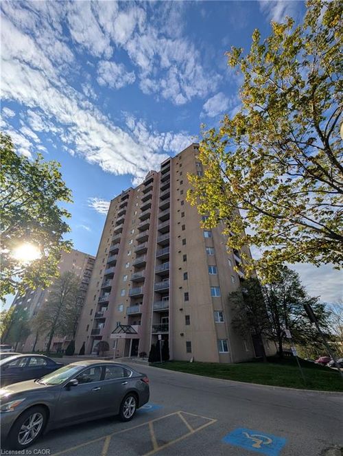 408-860 Commissioners Rd E, London, ON, N6C5Y8 | Card Image