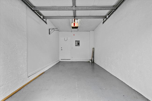 41 Uno Lago Dr, Condo with 2 bedrooms, 3 bathrooms and null parking in Juno Beach FL | Image 19