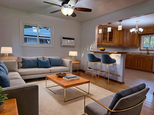 413 N Rosa Rd, Madison, WI, 53705-2659 | Card Image