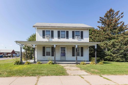1520 20th St, Hazel Green, WI, 53811 | Card Image