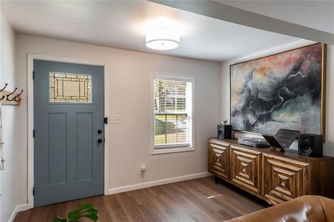 2189 Gordon Cir Se, House other with 4 bedrooms, 3 bathrooms and 2 parking in Smyrna GA | Image 9
