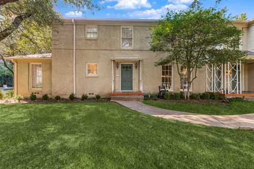 4501 Fairway Ave, Dallas, TX, 75219-1606 | Card Image