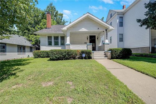 3021 Edmond St, Saint Joseph, MO, 64501-3311 | Card Image