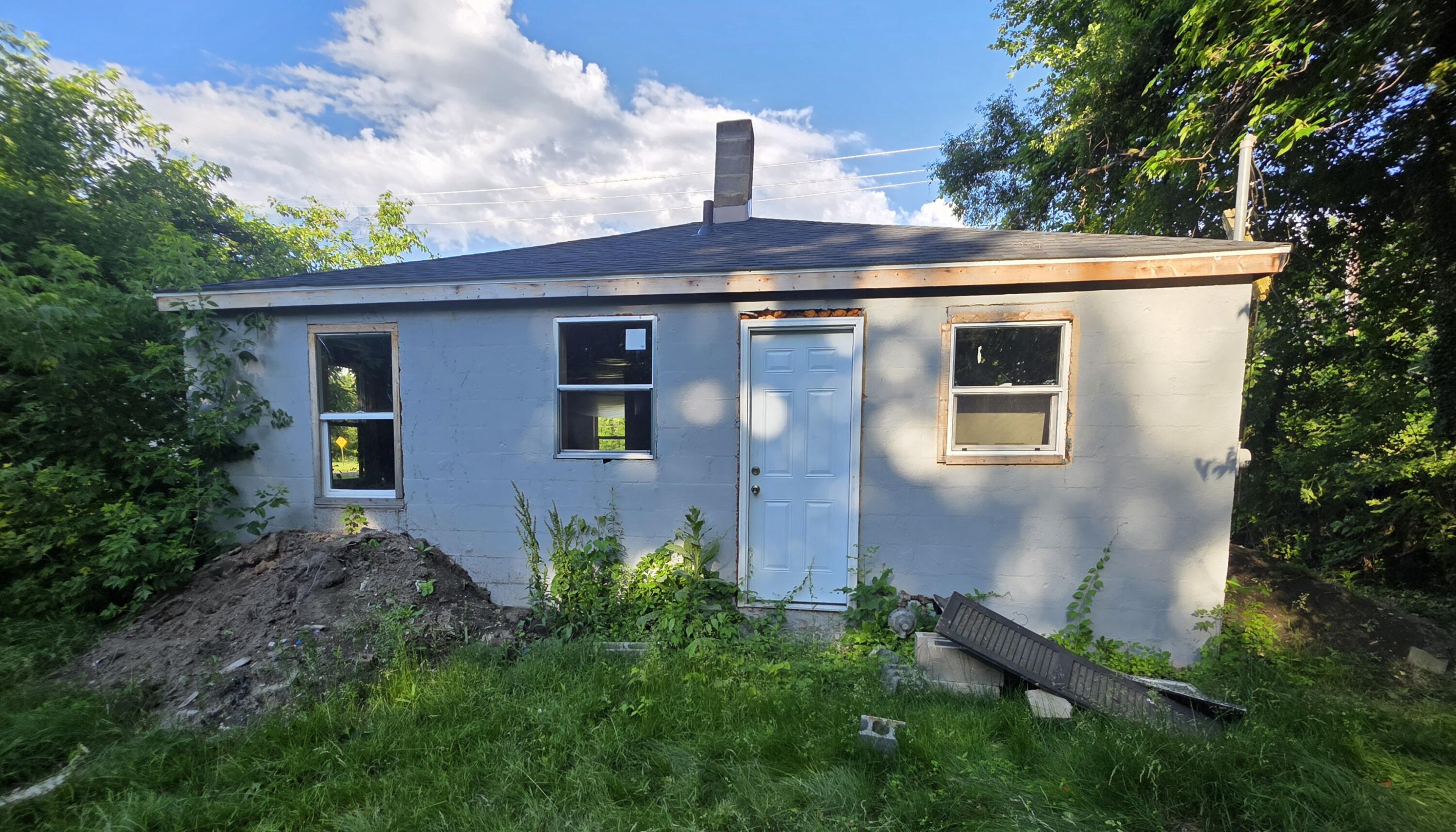Residential in Benton Charter Township 3