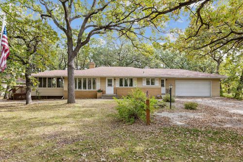 7679 38th Ave Se, Clear Lake, MN, 55319-9673 | Card Image