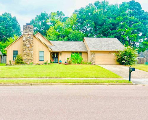 8028 Bandye Ln, Bartlett, TN, 38133-2043 | Card Image