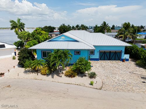 2743 Janet St, MATLACHA, FL, 33993-9749 | Card Image