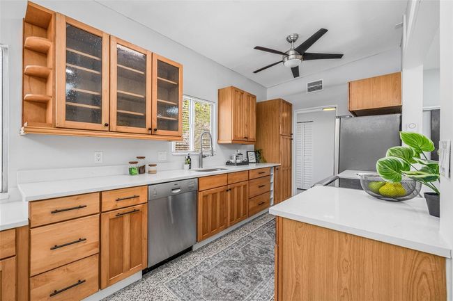 4925 Camellia Way S, House other with 3 bedrooms, 2 bathrooms and null parking in ST PETERSBURG FL | Image 16
