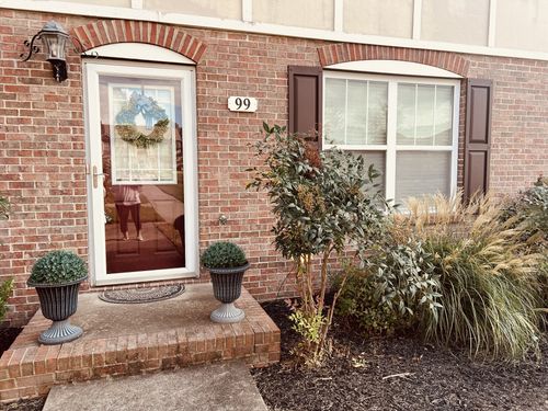 99 Whitman Xing, Clarksville, TN, 37043-6337 | Card Image