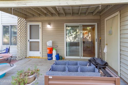 2317 Roundhouse Rd, Sparks, NV, 89431-4234 | Card Image