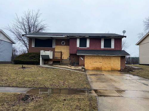 3312 Birchwood Dr, Hazel Crest, IL, 60429-1035 | Card Image