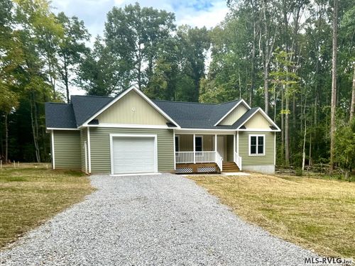 49 Oakwood Dr, Bracey, VA, 23919-2911 | Card Image