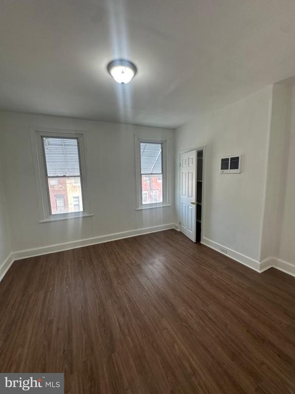 Residential in PHILADELPHIA 5
