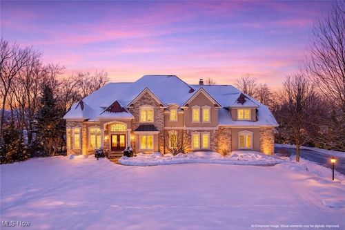 38230 Flanders Dr, Solon, OH, 44139-6721 | Card Image