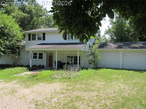 1575 Banmoor Dr, Troy, MI, 48084-1532 | Card Image