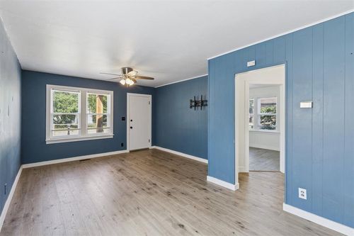 2304 Sw Binkley St, Oklahoma City, OK, 73119-2024 | Card Image