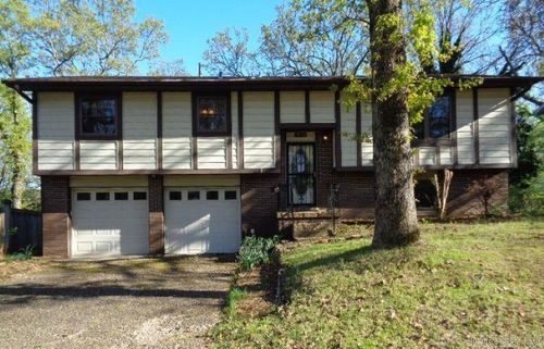 6305 Rolling Hills Dr, North Little Rock, AR, 72118-2643 | Card Image