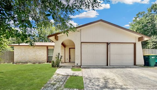 12005 Prairie Oak St, Live Oak, TX, 78233-2844 | Card Image